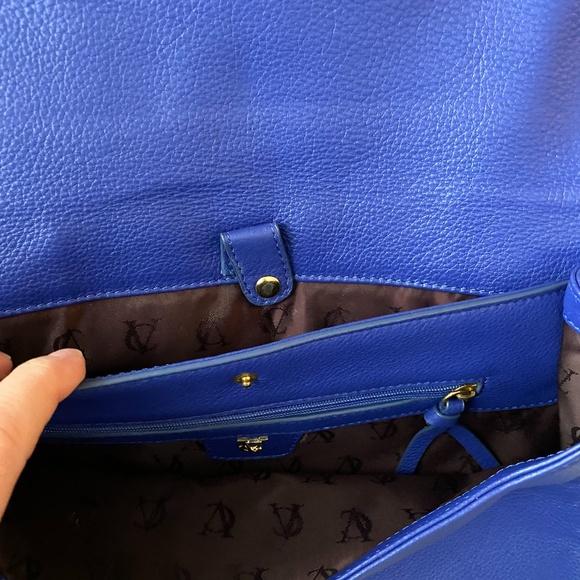 VC Signature Leather Clutch - Picture 6 of 6